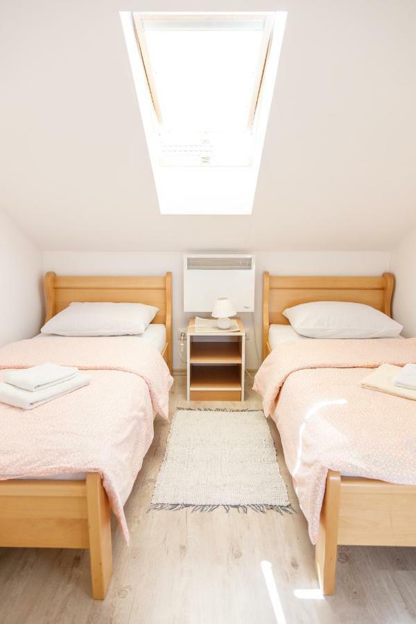 Apartmani Maraton Vukovar Εξωτερικό φωτογραφία